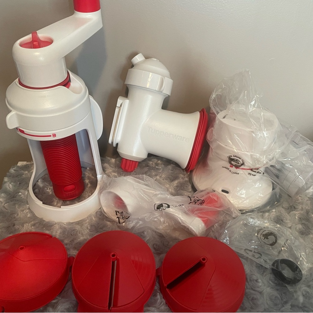 Tupperware Red and White Kitchen Gadget Set